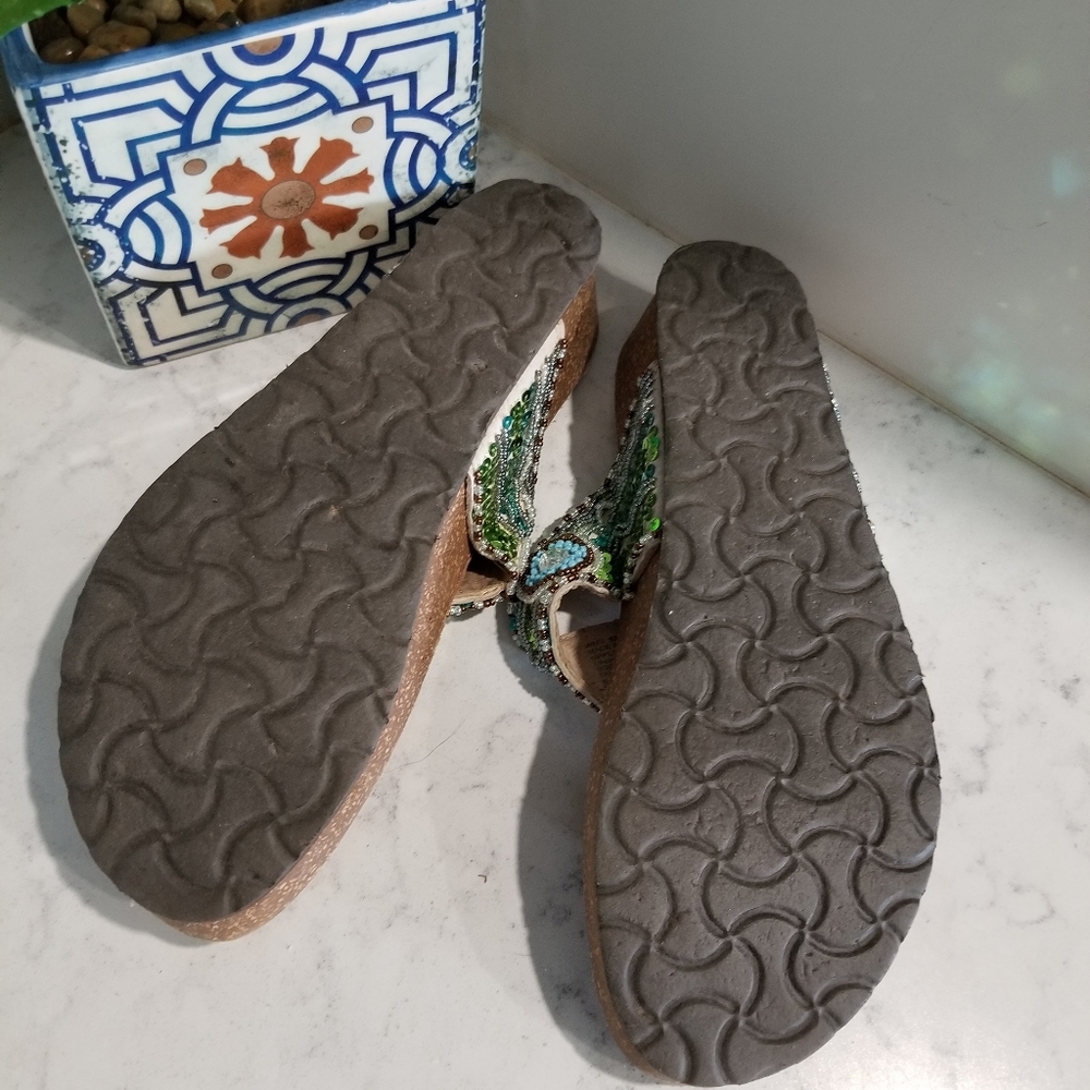 👡 LEATHER BEADED SANDALS - Picture 5 of 9